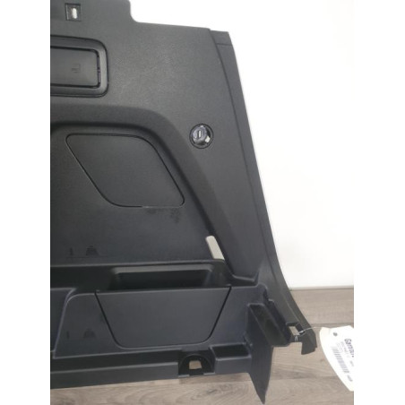 Garniture laterale arriere droite PEUGEOT 3008 2 PHASE 2 d’occasion