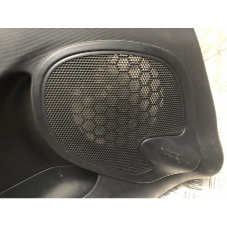Panneau de porte avant gauche RENAULT CLIO 4 PHASE 1 d’occasion