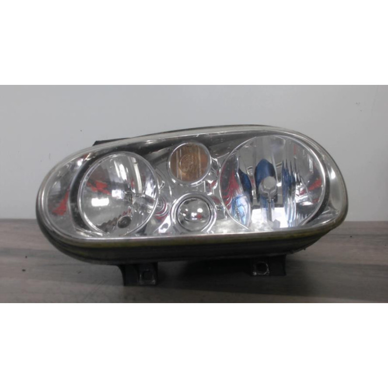 Optique avant principal gauche (feux)(phare) VOLKSWAGEN GOLF 4 d’occasion