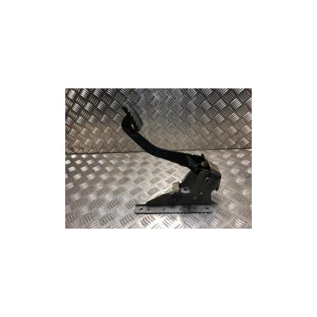 Pedale d'embrayage KIA RIO 3 PHASE 2 d’occasion