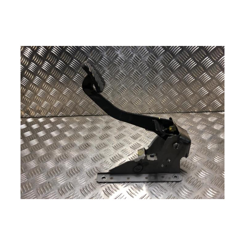Pedale d'embrayage KIA RIO 3 PHASE 2 d’occasion