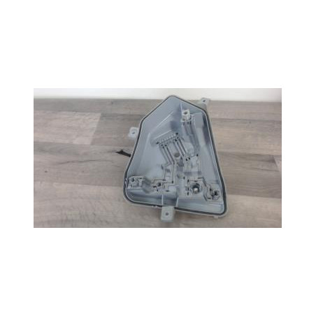 Platine feu arriere droit MERCEDES CLASSE A 176 PHASE 1 d’occasion