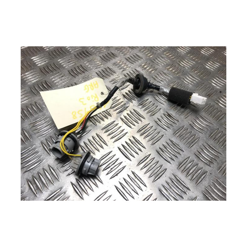 Platine feu arriere gauche KIA RIO 3 PHASE 2 d’occasion