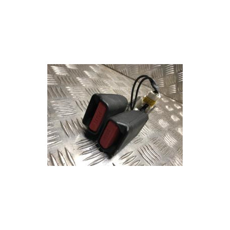 Attache ceinture arriere droit CITROEN C4 2 PHASE 1 d’occasion