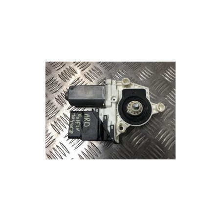 Moteur leve vitre arriere droit VOLKSWAGEN GOLF 4 d’occasion