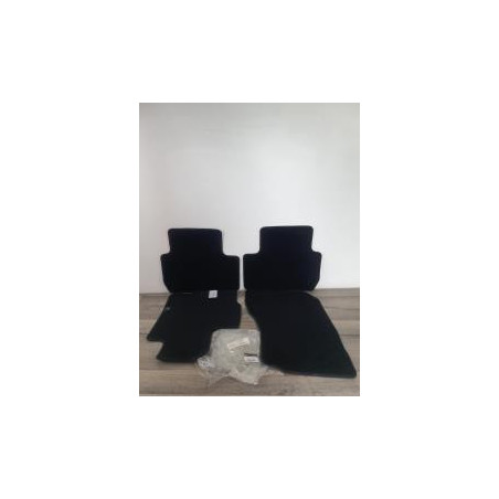 Tapis de sol MITSUBISHI OUTLANDER 3 d’occasion