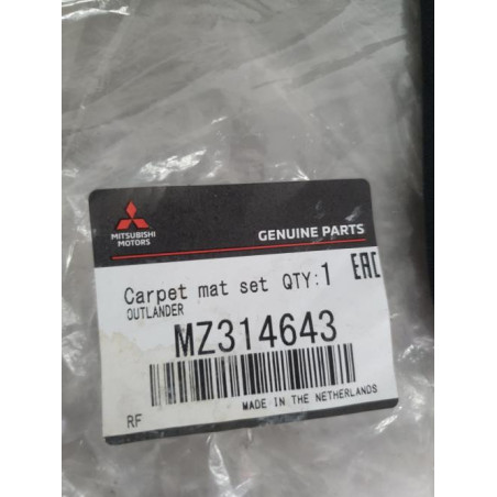 Tapis de sol MITSUBISHI OUTLANDER 3 d’occasion