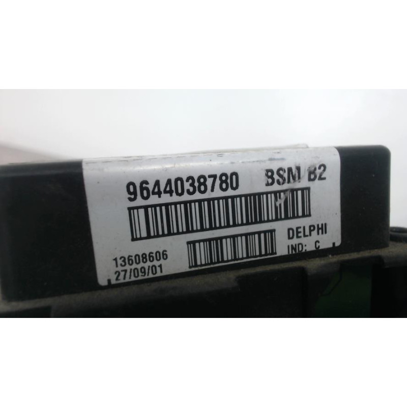 Boitier servitude moteur (BSM) PEUGEOT 307 PHASE 1 d’occasion