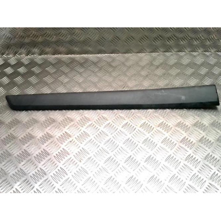 Baguette de porte avant gauche RENAULT KANGOO 2 PHASE 1 d’occasion