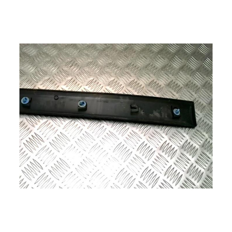 Baguette de porte avant gauche RENAULT KANGOO 2 PHASE 1 d’occasion