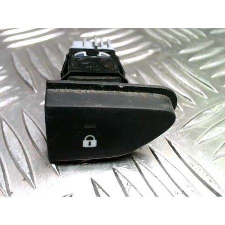 Commande de fermeture centralisee DACIA DUSTER 1 PHASE 2 d’occasion