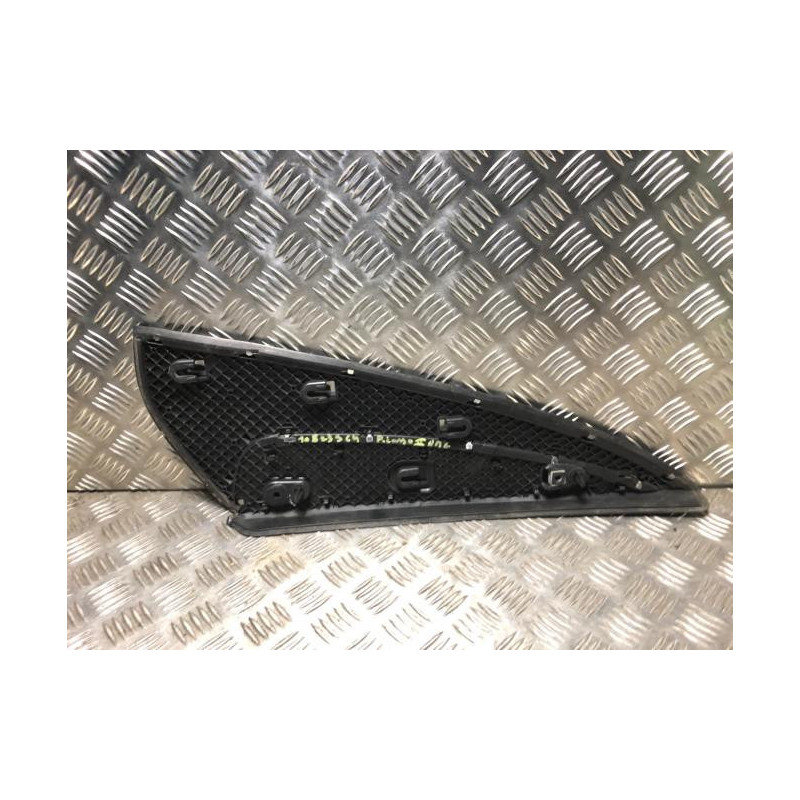 Baguette d'aile arrière gauche CITROEN C4 PICASSO 2 PHASE 1 d’occasion
