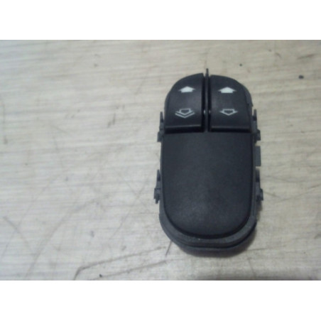 Interrupteur de leve vitre FORD FOCUS 1 d’occasion