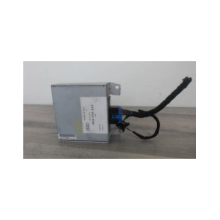 Amplificateur audio AUDI A4 2 AVANT PHASE 1 BREAK d’occasion