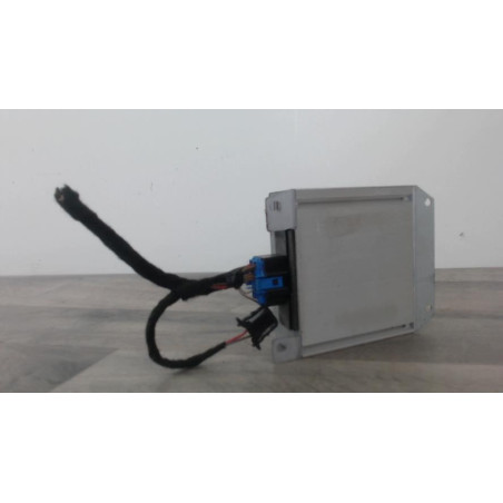 Amplificateur audio AUDI A4 2 AVANT PHASE 1 BREAK d’occasion