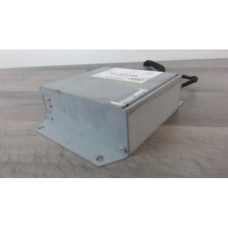 Amplificateur audio AUDI A4 2 AVANT PHASE 1 BREAK d’occasion