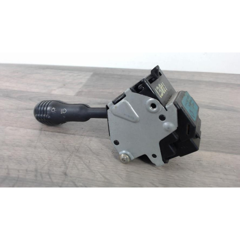 Com (Bloc Contacteur Tournant+Commodo Essuie Glace+Commodo Phare) RENAULT TWINGO 1 PHASE 1 d’occasion