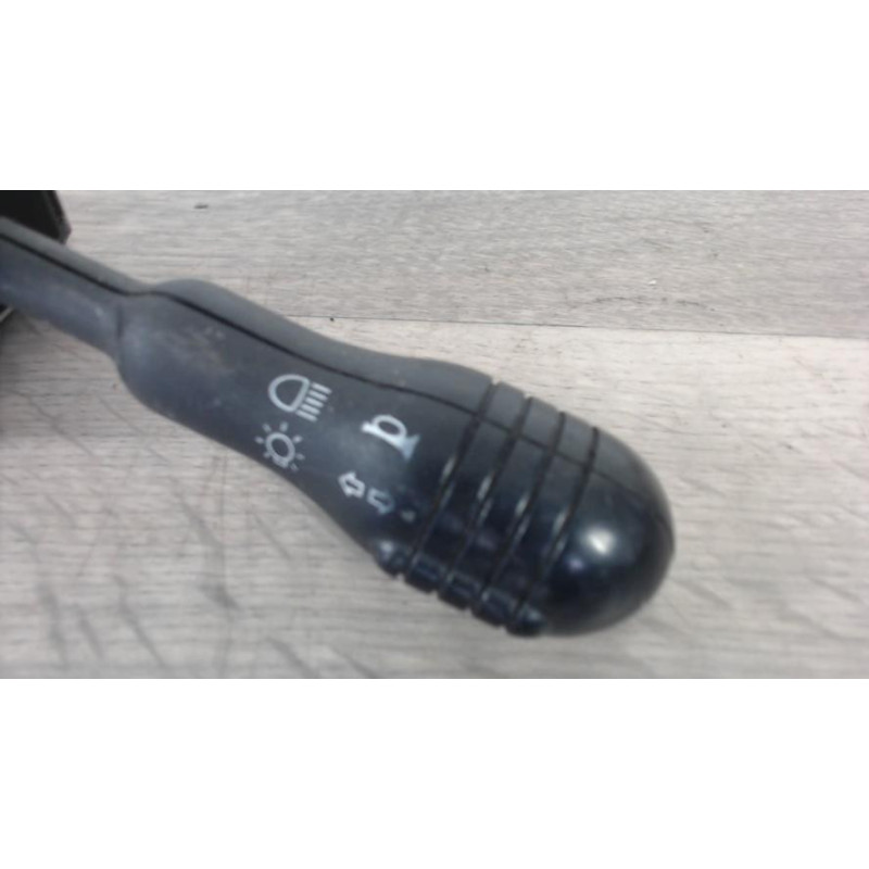 Com (Bloc Contacteur Tournant+Commodo Essuie Glace+Commodo Phare) RENAULT TWINGO 1 PHASE 1 d’occasion