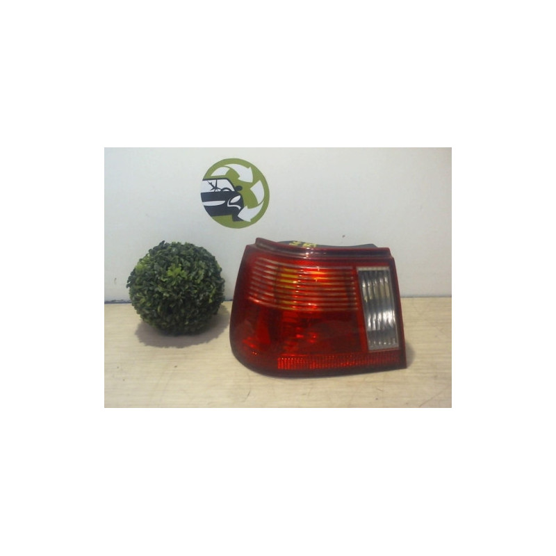 Feu arriere principal gauche (feux) SEAT IBIZA 2 PHASE 3 d’occasion