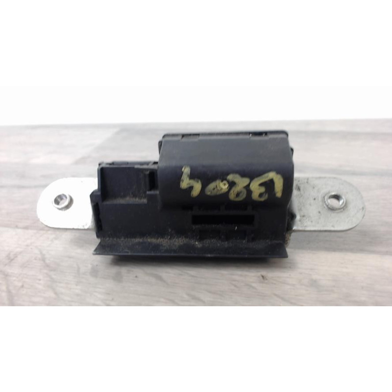 Serrure de coffre FIAT GRANDE PUNTO d’occasion