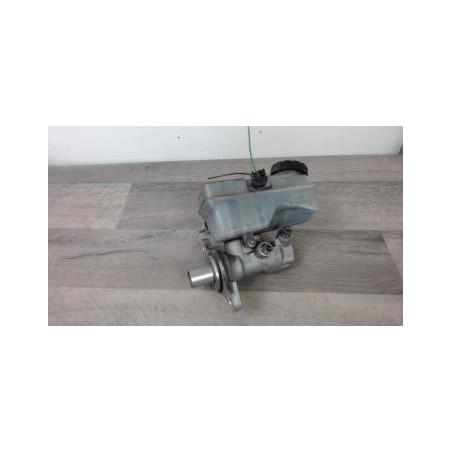 Maitre cylindre (freinage) RENAULT CLIO 4 PHASE 1 BREAK d’occasion