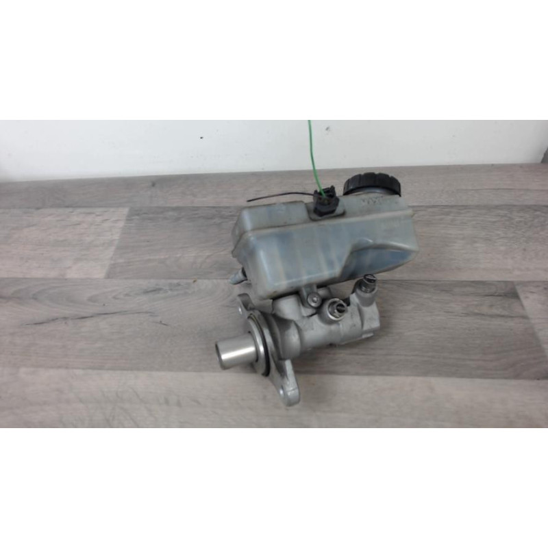 Maitre cylindre (freinage) RENAULT CLIO 4 PHASE 1 BREAK d’occasion