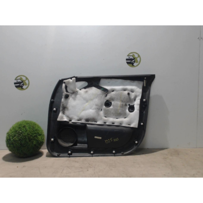 Panneau de porte avant gauche CHRYSLER PT CRUISER PHASE 1 BREAK d’occasion