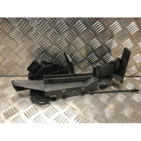 Serrure avant gauche FORD GRAND C-MAX 2 PHASE 1 d’occasion