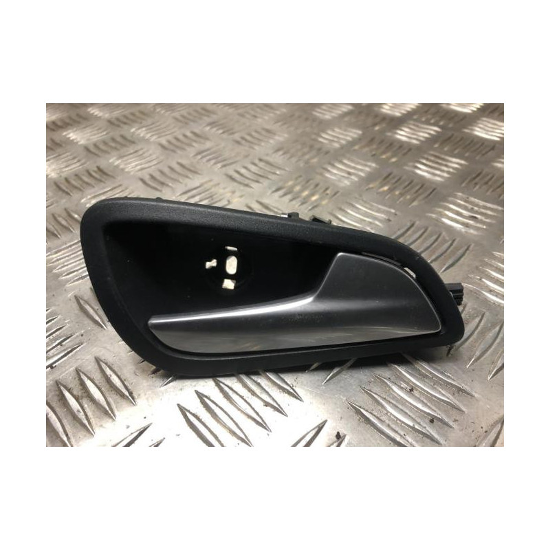 Poignee interieur avant droit FORD GRAND C-MAX 2 PHASE 1 d’occasion