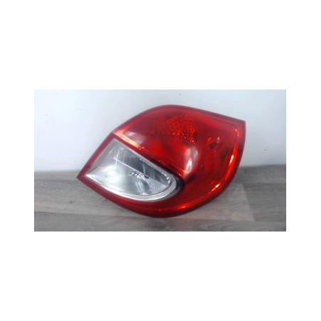 Feu arriere principal droit (feux) RENAULT CLIO 3 PHASE 2 d’occasion
