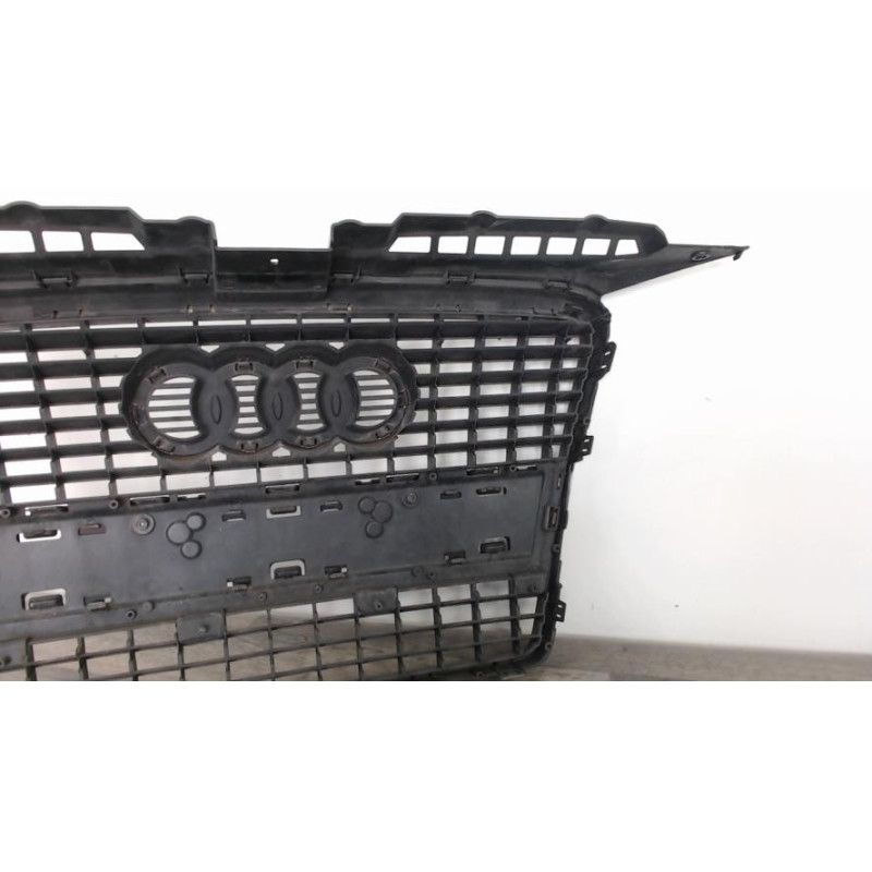 Calandre AUDI A3 2 PHASE 1 d’occasion