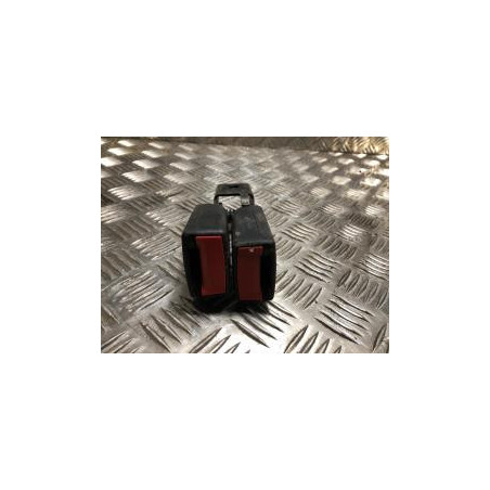 Attache ceinture arriere droit OPEL INSIGNIA 1 PHASE 1 BREAK d’occasion