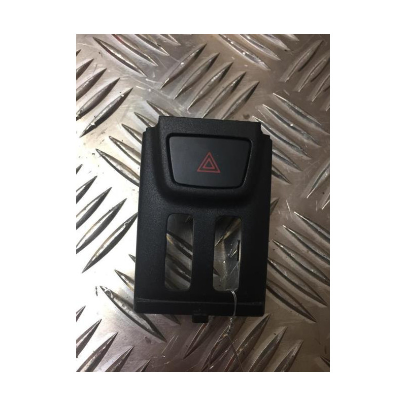 Bouton de warning FORD FIESTA 7 PHASE 1 d’occasion