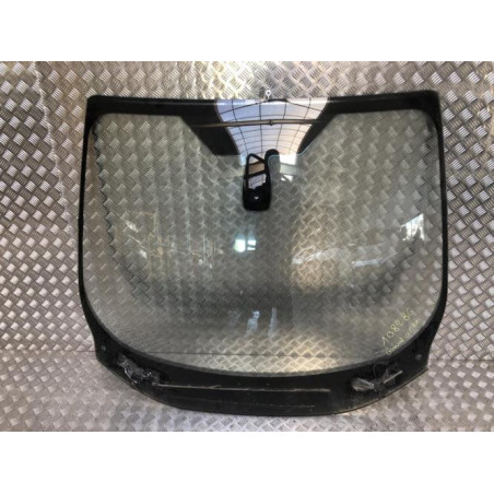 Pare brise FORD GRAND C-MAX 2 PHASE 1 d’occasion