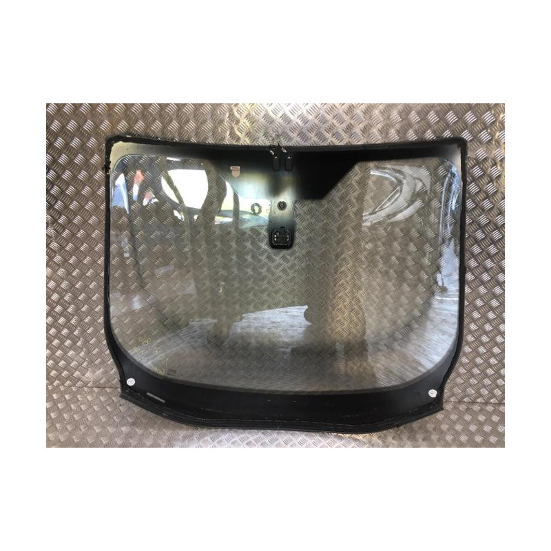 Pare brise FORD GRAND C-MAX 2 PHASE 1 d’occasion