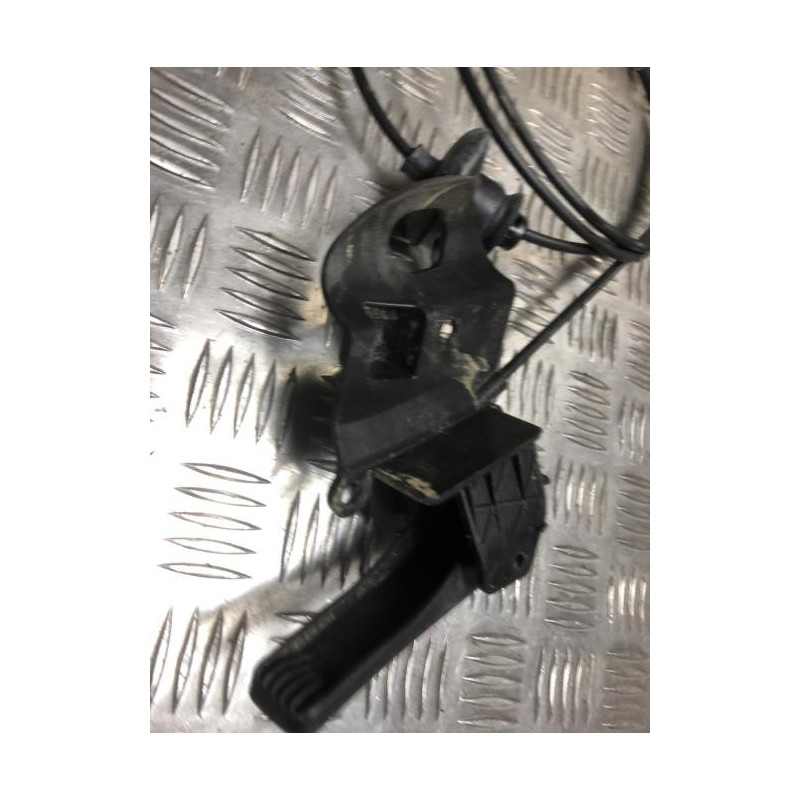 Poignee d'ouverture de capot PEUGEOT 3008 2 PHASE 2 d’occasion