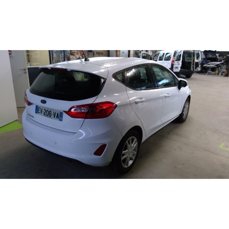 Poignee interieur avant droit FORD FIESTA 7 PHASE 1 d’occasion
