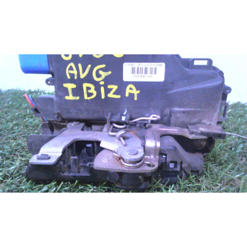 Serrure avant gauche SEAT IBIZA 3 PHASE 1 d’occasion