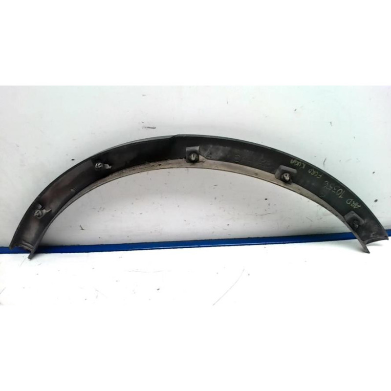 Extension d'aile arriere droit FORD KUGA 1 d’occasion