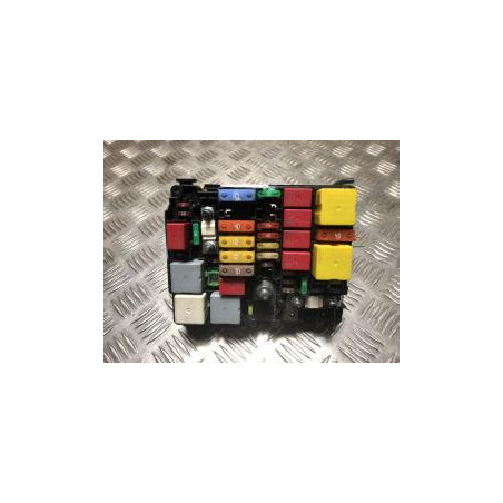 Boitier servitude moteur (BSM) PEUGEOT 3008 2 PHASE 2 d’occasion