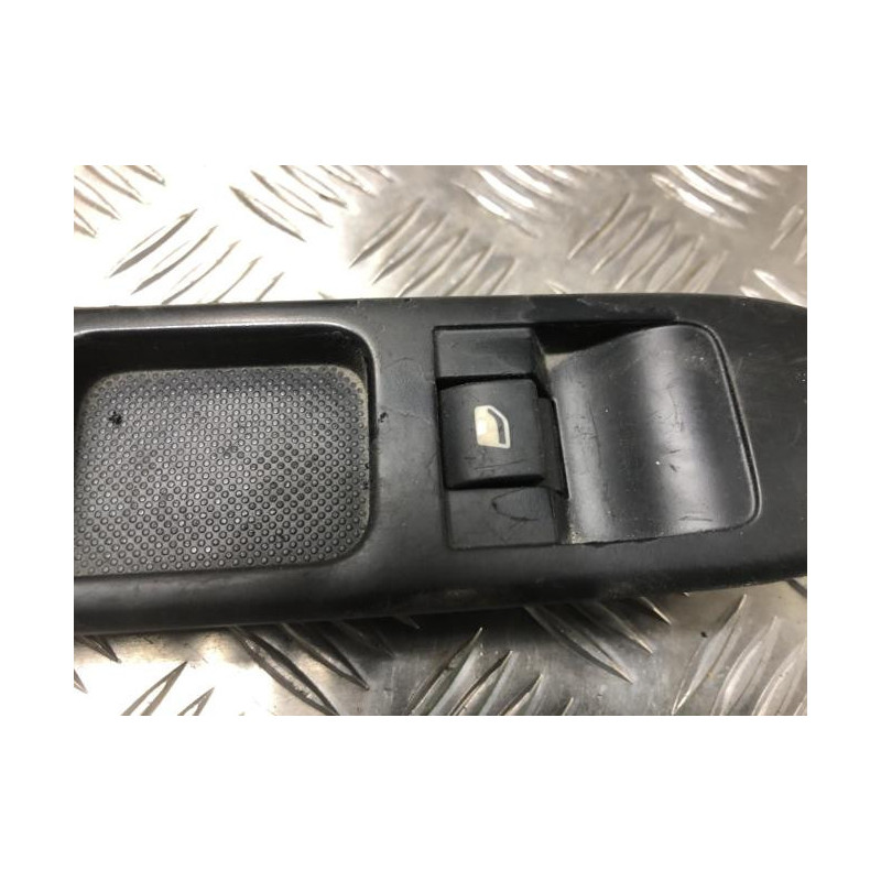 Interrupteur de leve vitre avant droit CITROEN FJ d’occasion