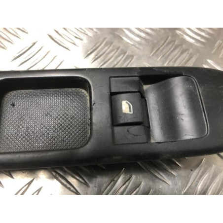 Interrupteur de leve vitre avant droit CITROEN FJ d’occasion