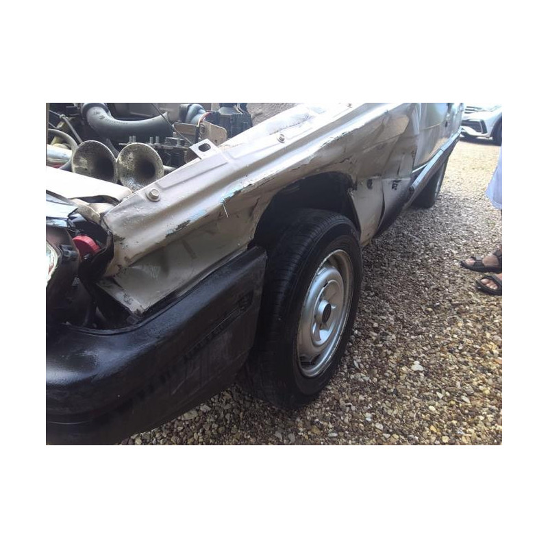 Anti brouillard arriere droit RENAULT R11 d’occasion