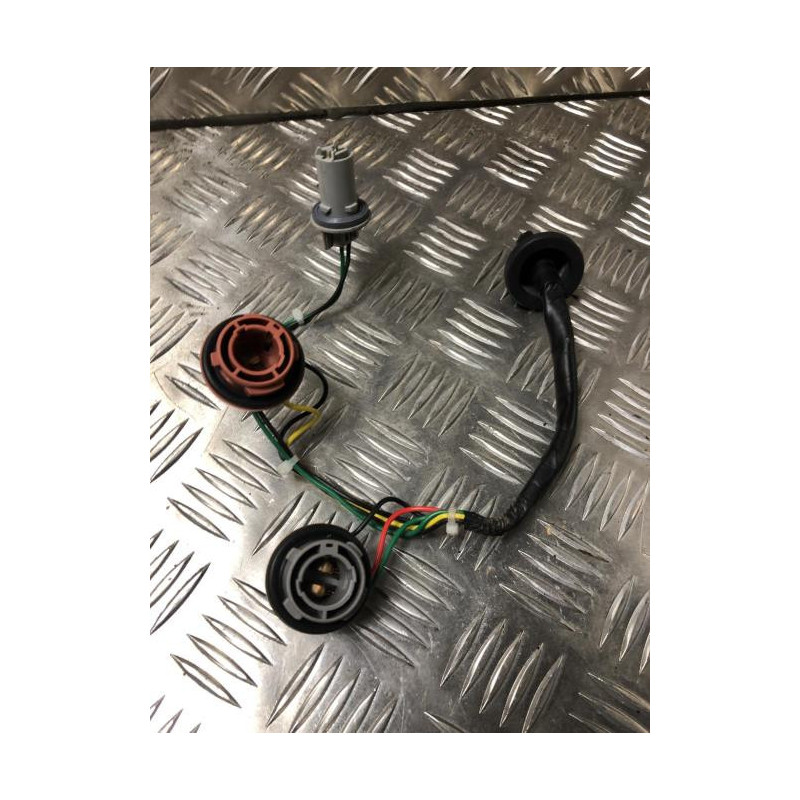 Platine feu arriere gauche KIA PICANTO 3 d’occasion