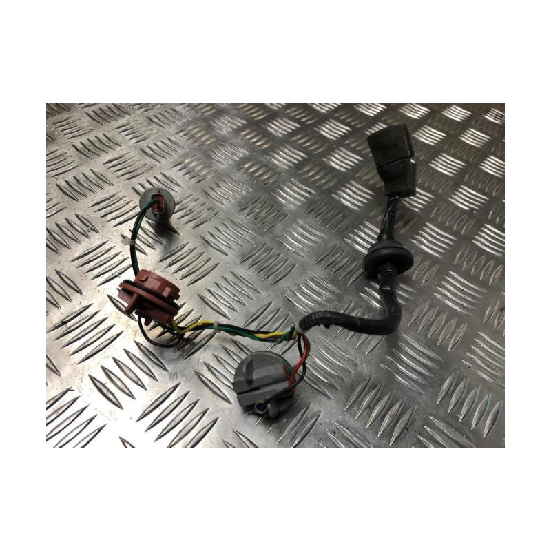 Platine feu arriere droit KIA PICANTO 3 d’occasion