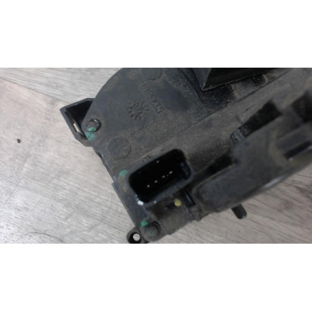 Serrure arriere droit RENAULT CLIO 3 PHASE 2 d’occasion