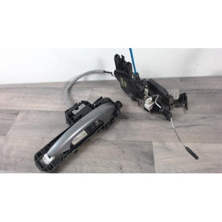 Serrure avant droit MERCEDES CLASSE A 176 PHASE 1 d’occasion