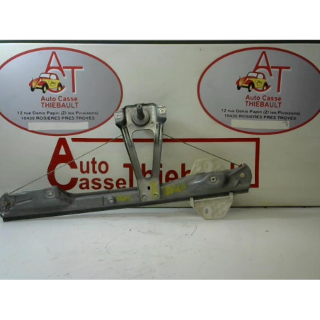 Leve vitre mecanique arriere droit RENAULT CLIO II PHASE 1 d’occasion