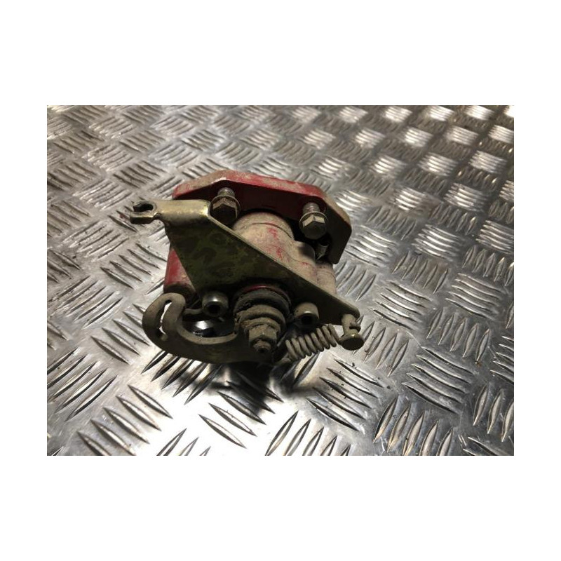 Etrier arriere gauche (freinage) LIGIER PROFESSIONAL M.GO 0.5 DCI RéVOLUTION d’occasion