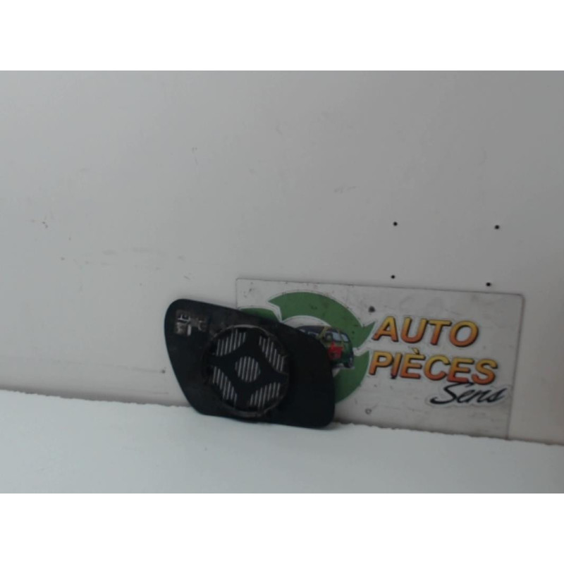 Glace retroviseur droit FORD FOCUS 2 PHASE 1 BREAK d’occasion